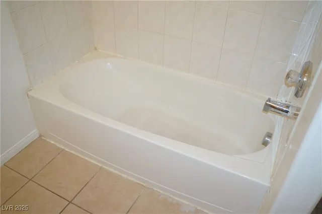 $1,250 | 6148 Bluehill Avenue, Unit 2, Las Vegas, NV 89156