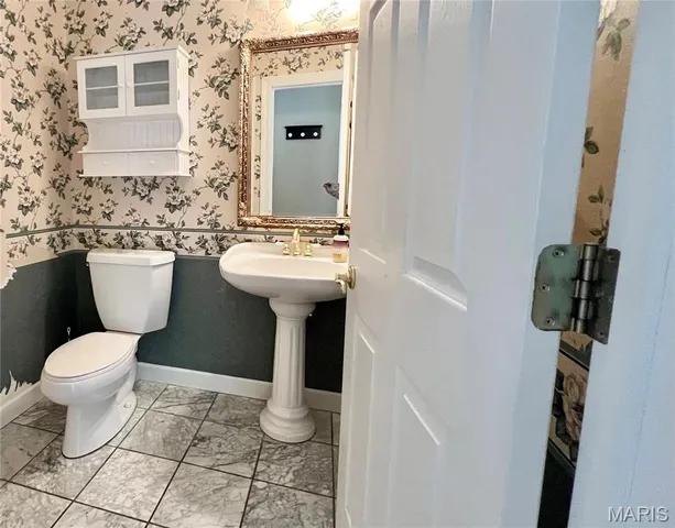 $640,000 | 23891 Wild Horse Farms Road, Warrenton, MO 63383