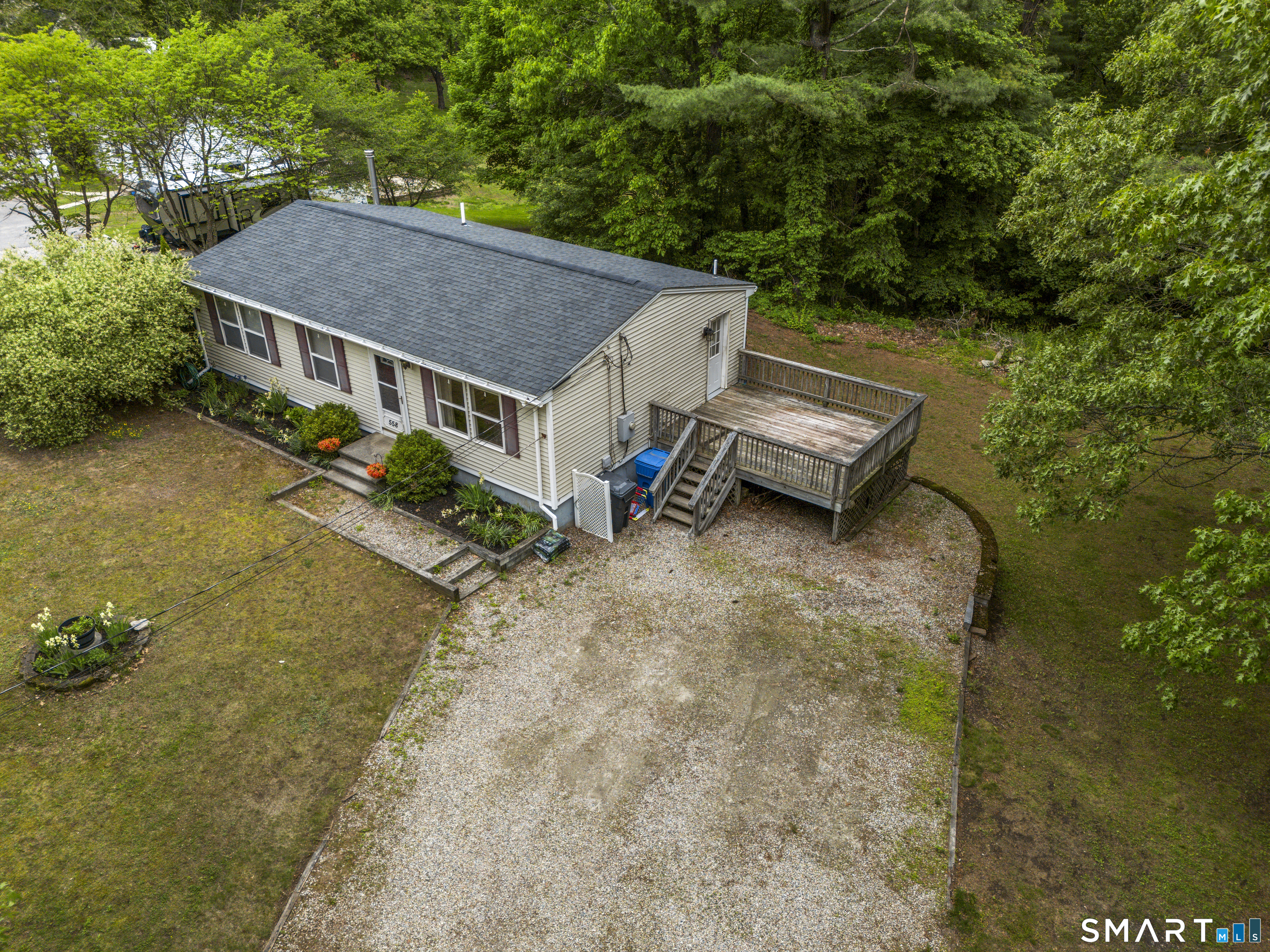 558 Wauregan Road Brooklyn, CT 06234 - Photo 27 of 30