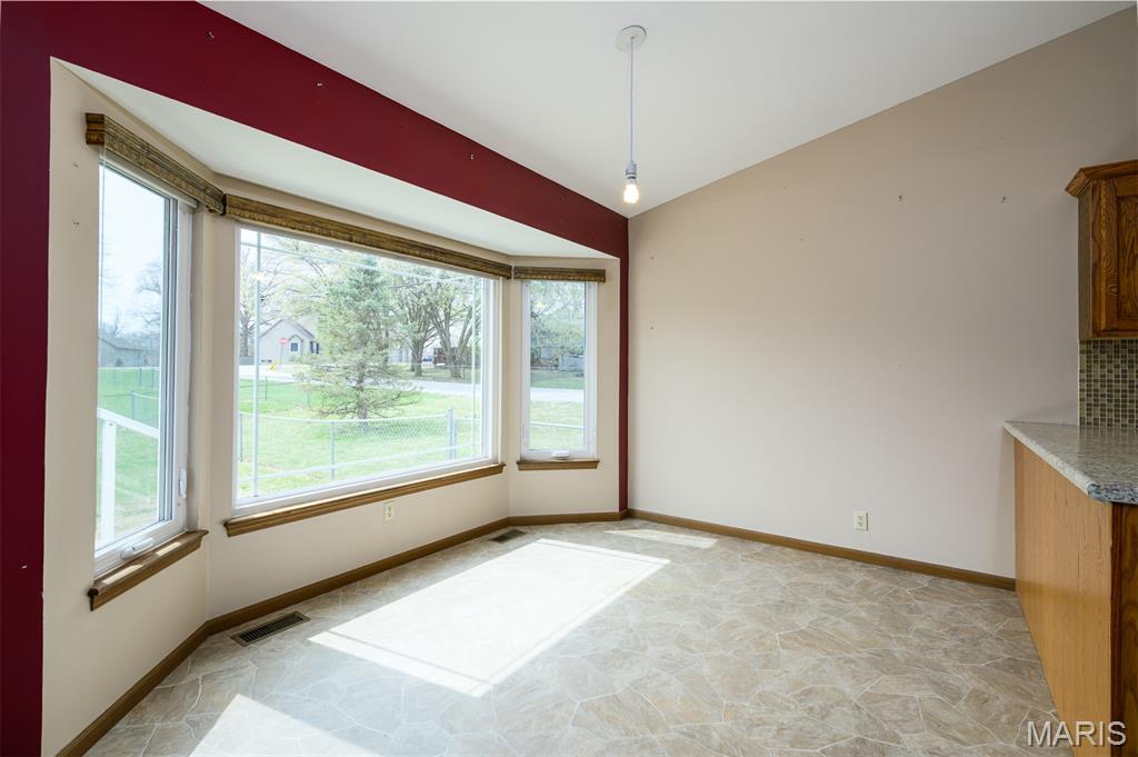 1 Pine Tree Court St. Peters, MO 63376 - Photo 13 of 45