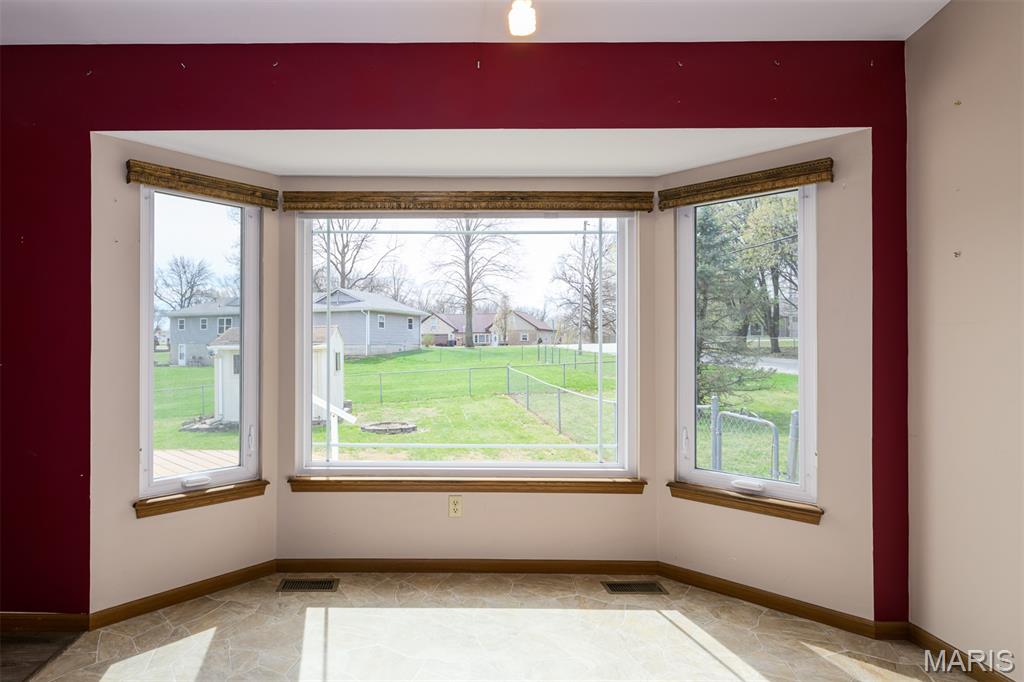 1 Pine Tree Court St. Peters, MO 63376 - Photo 14 of 45