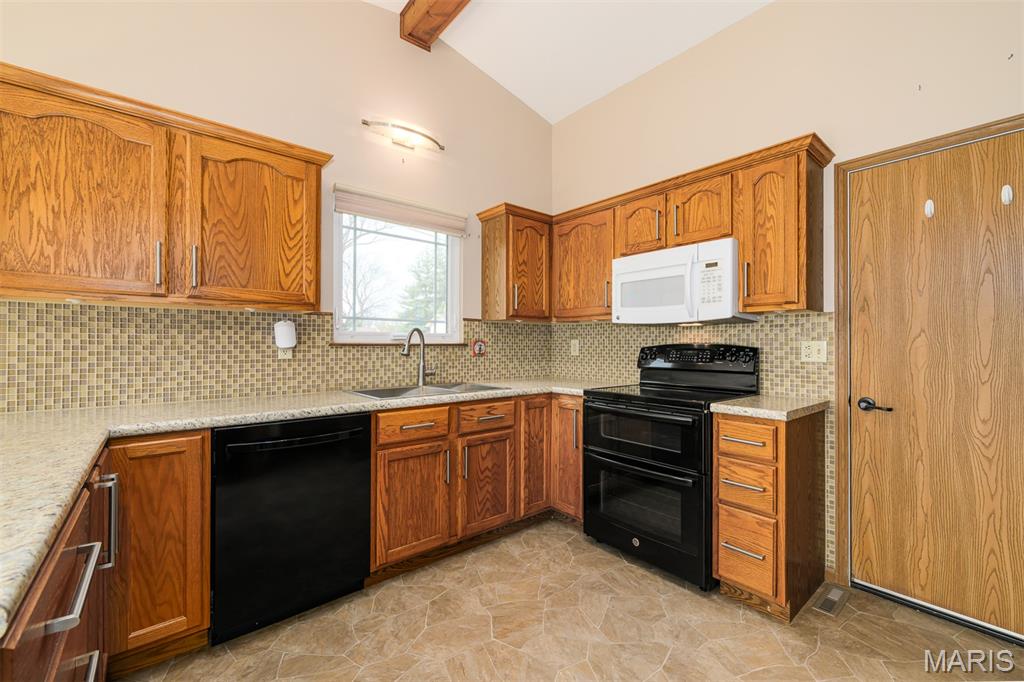 1 Pine Tree Court St. Peters, MO 63376 - Photo 17 of 45