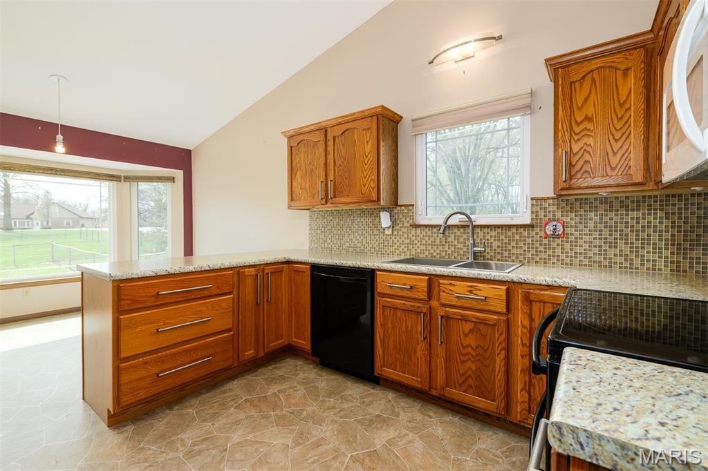 1 Pine Tree Court St. Peters, MO 63376 - Photo 19 of 45