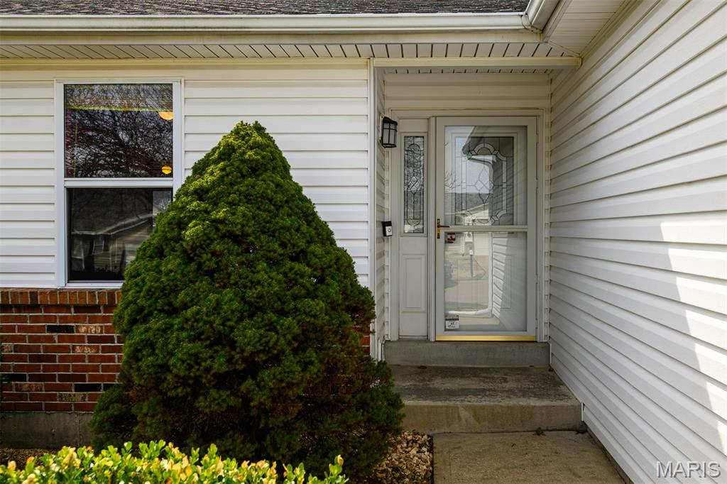 1 Pine Tree Court St. Peters, MO 63376 - Photo 5 of 45