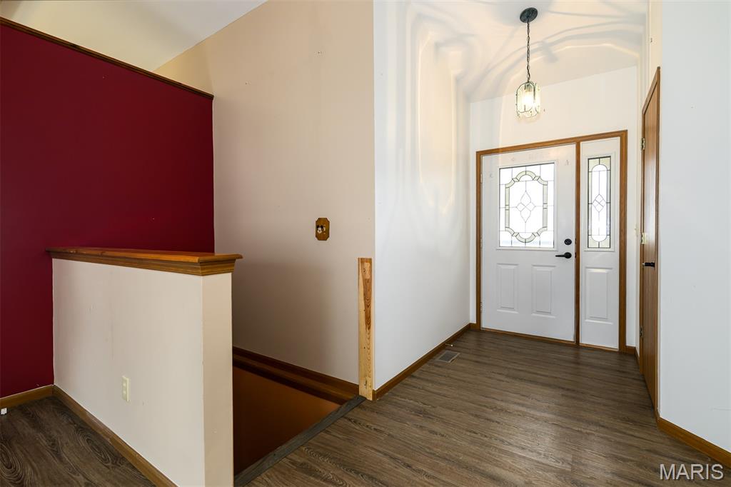 1 Pine Tree Court St. Peters, MO 63376 - Photo 7 of 45