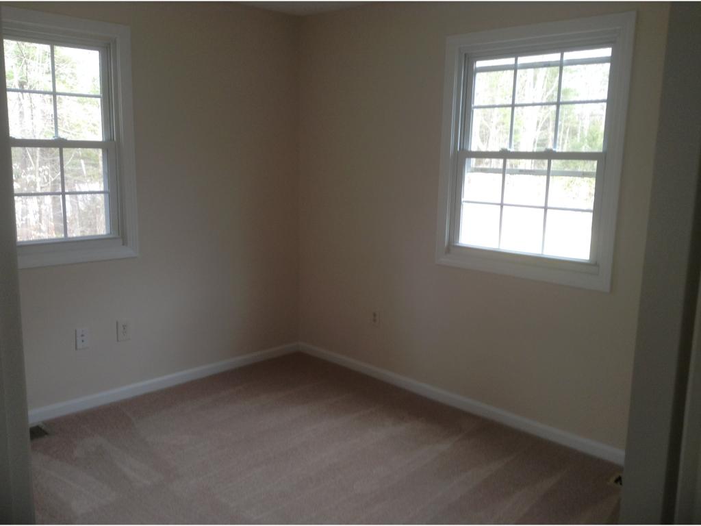 19 Old Bye Road Raymond, NH 03077 - Photo 6 of 13 Gallery Image 6