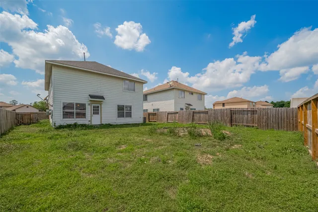 $2,850 | 9926 Myrtle Field Lane, Houston, TX 77044