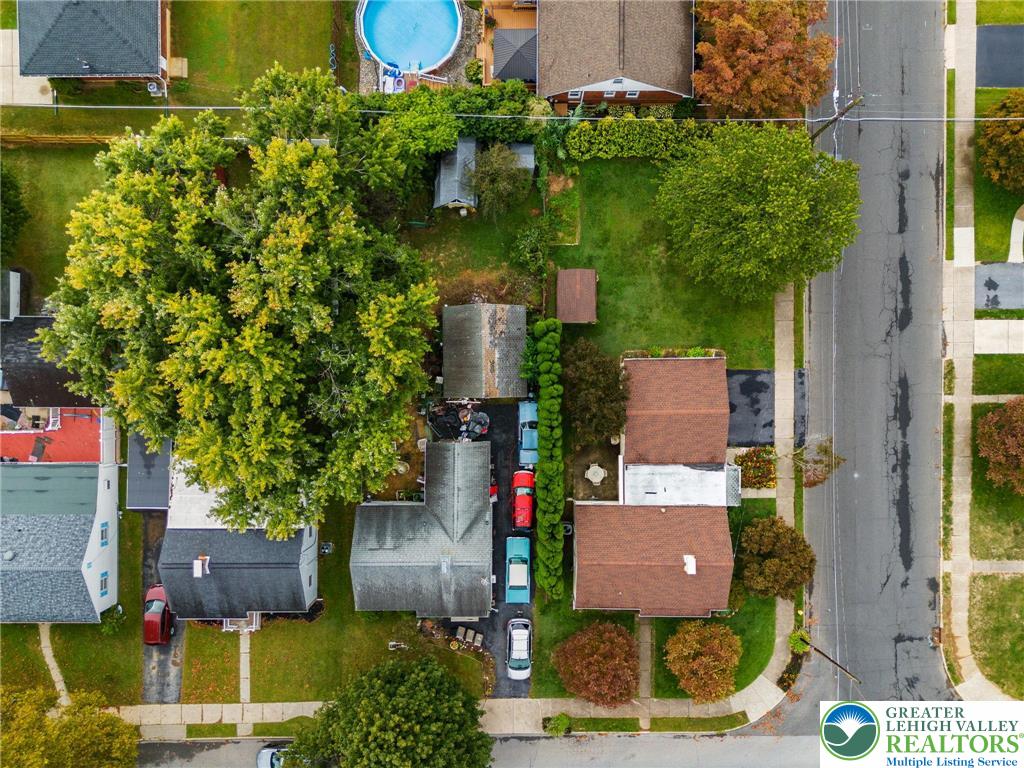 1710 North Boulevard Bethlehem, PA 18017 - Photo 9 of 45