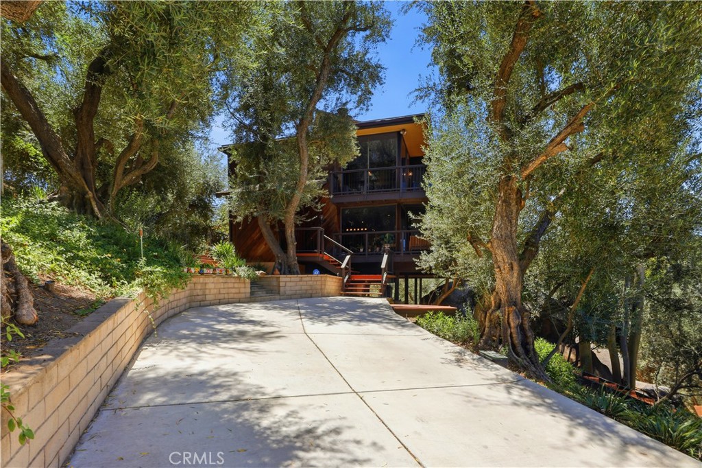 17115 Ranchero Road Riverside, CA 92504 - Photo 14 of 71