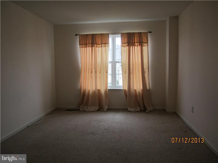 10 Log Cabin Road Sicklerville, NJ 08081 - Photo 19 of 24 Bedroom 2