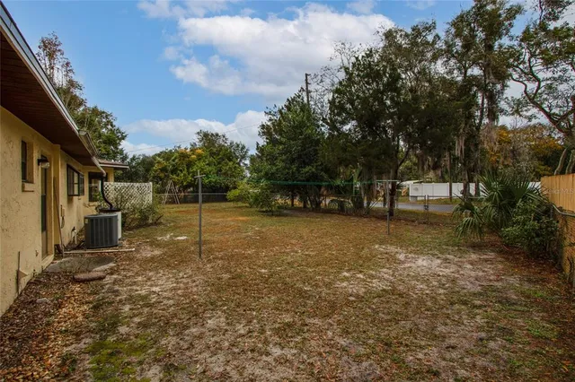 a view of a outdoor space