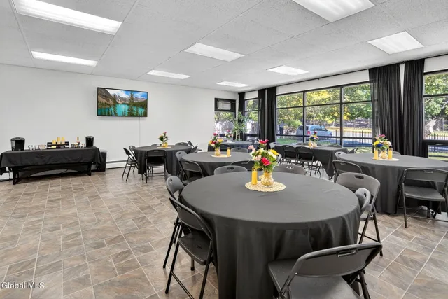 $2,000,000 | 585 Central Avenue, Albany, NY 12206