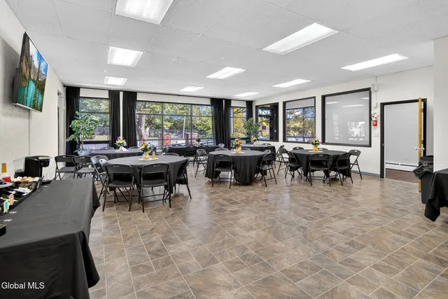 $2,000,000 | 585 Central Avenue, Albany, NY 12206