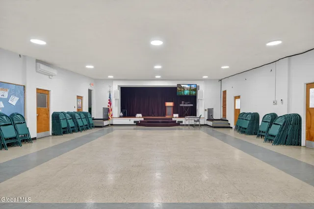 $2,000,000 | 585 Central Avenue, Albany, NY 12206