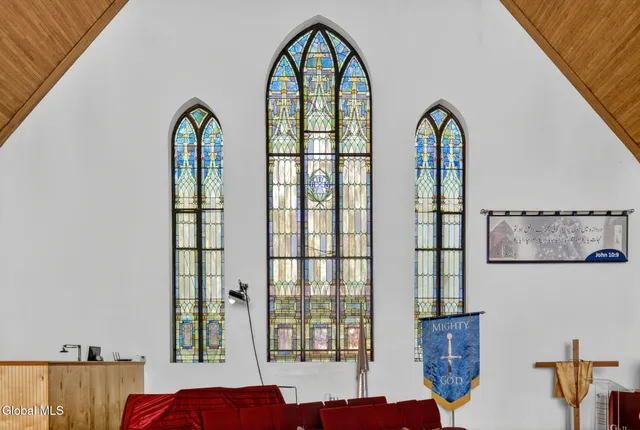 $2,000,000 | 585 Central Avenue, Albany, NY 12206