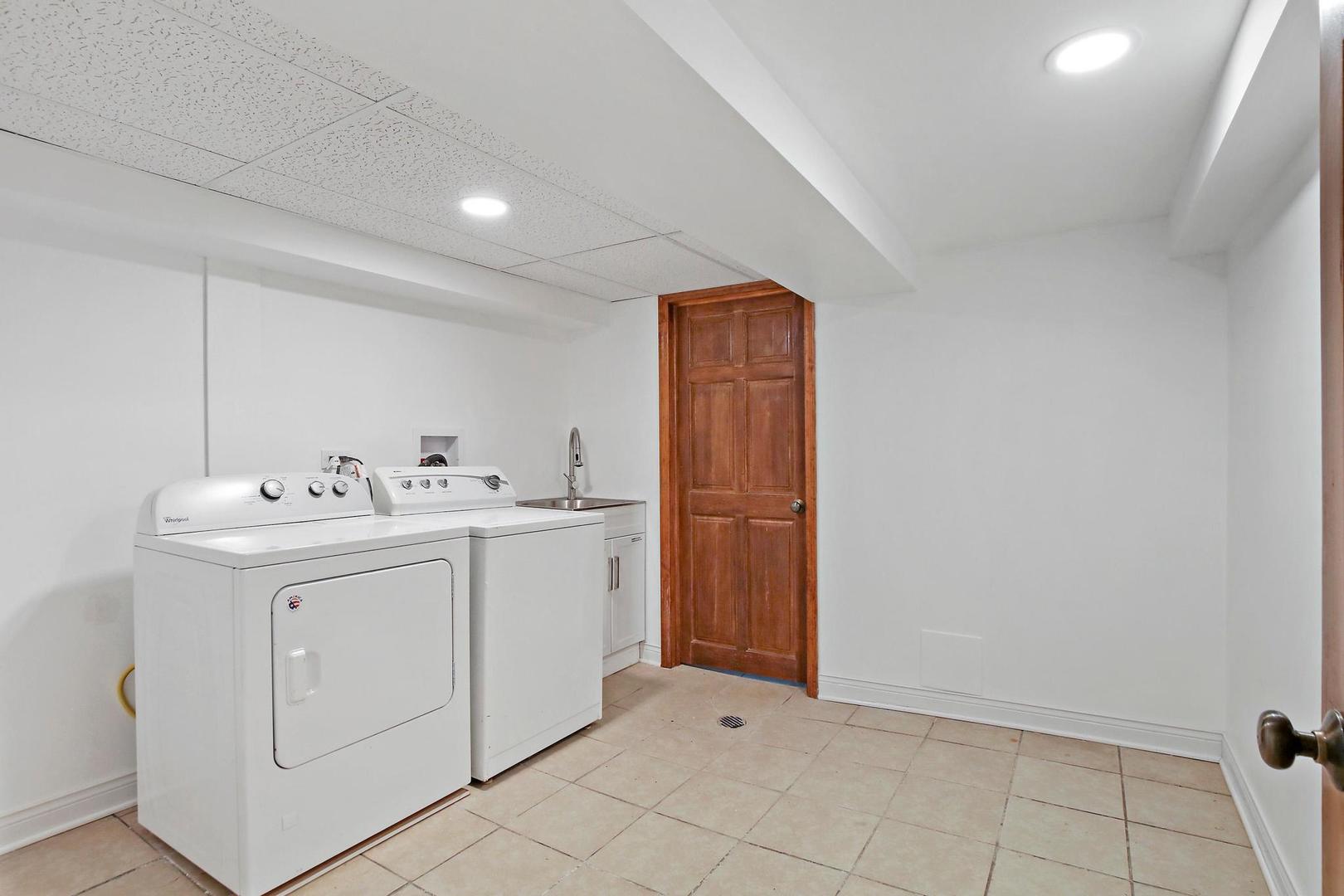 1041 Midway Road Northbrook, IL 60062 - Photo 22 of 26