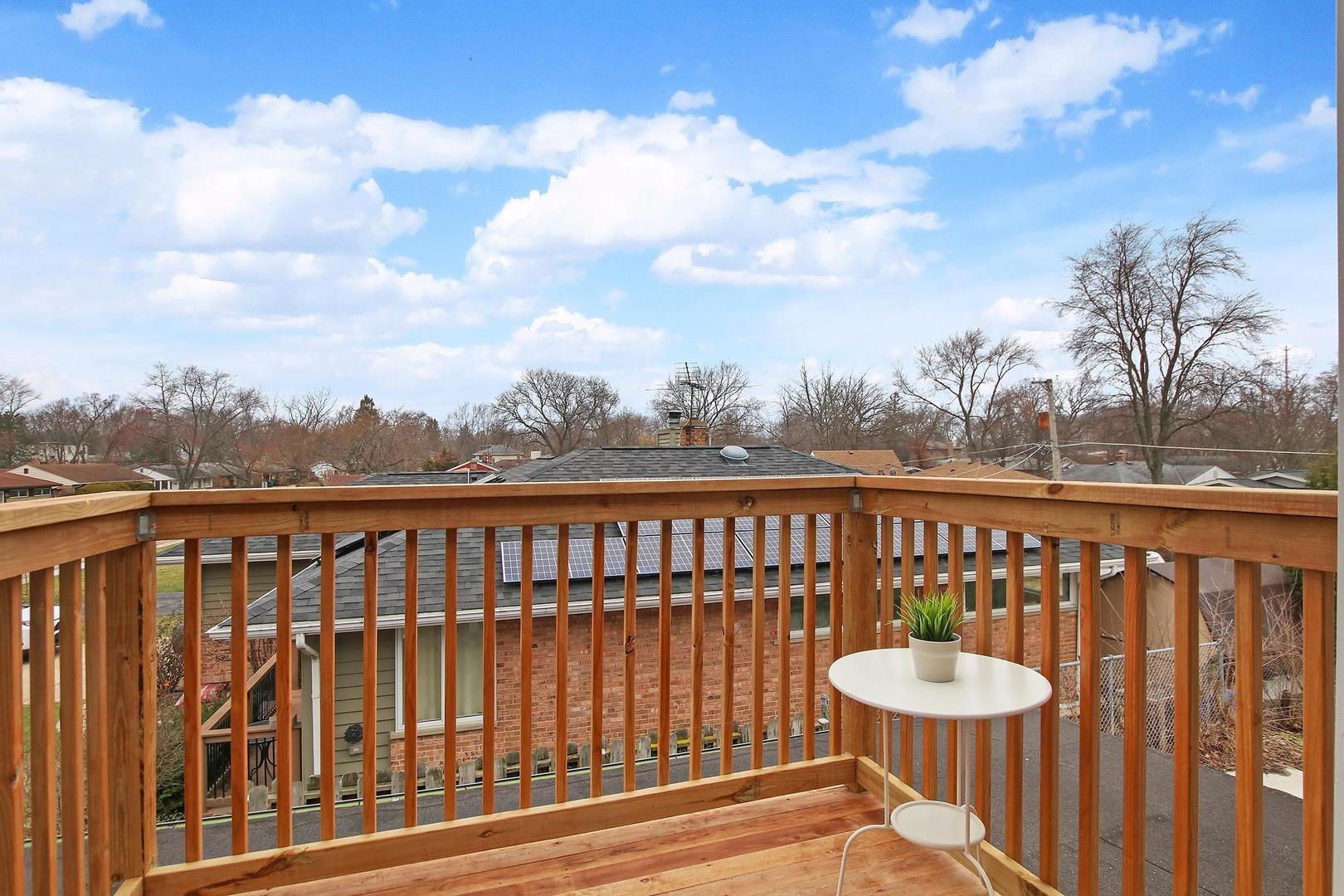 1041 Midway Road Northbrook, IL 60062 - Photo 24 of 26