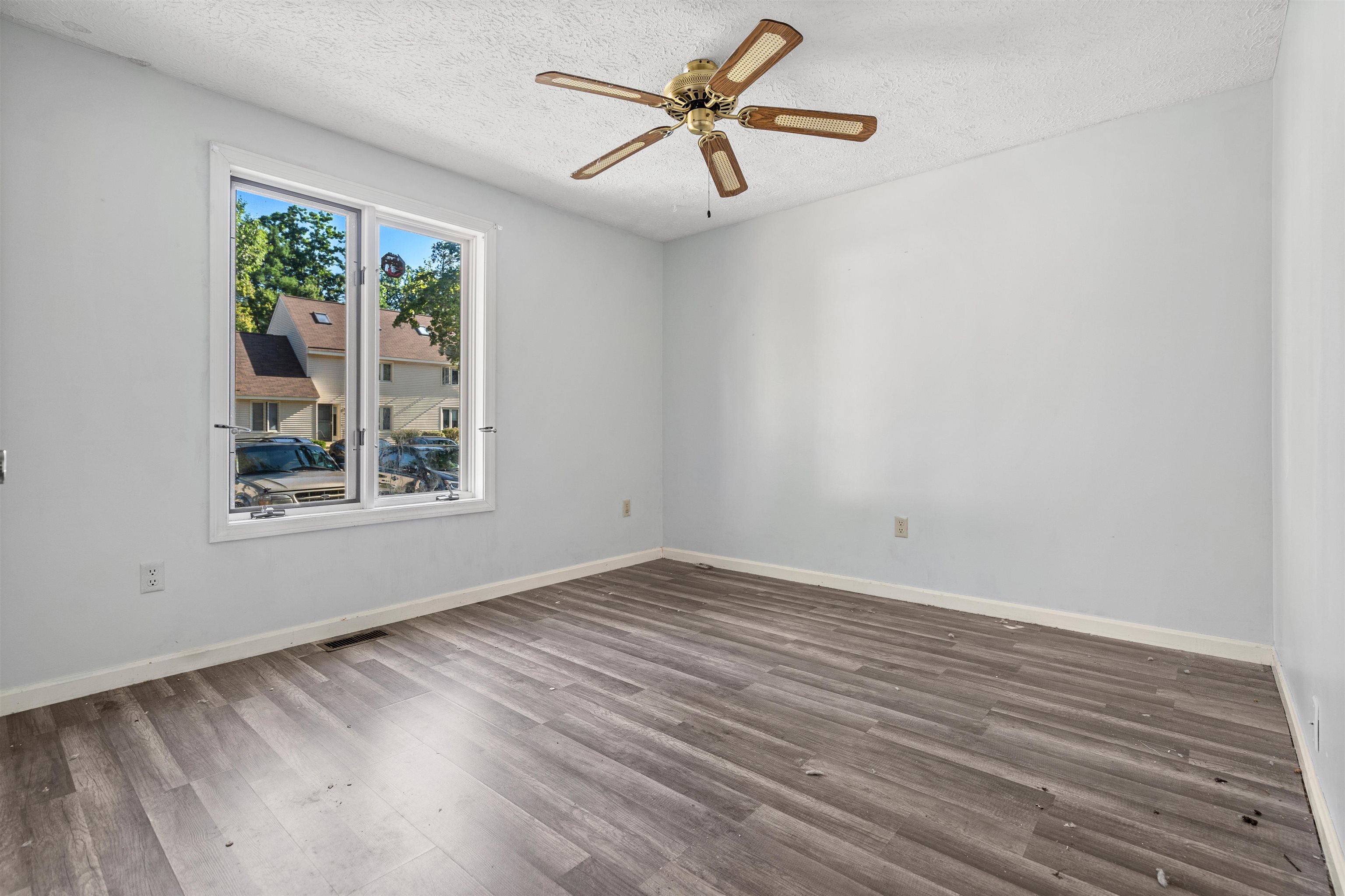 1555 Bodwell Road, Unit 41 Manchester, NH 03109 - Photo 12 of 17