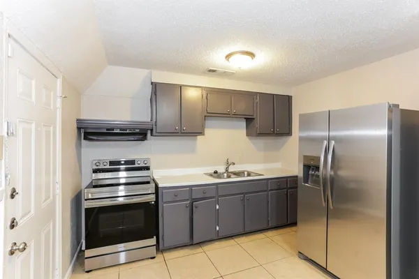 $1,855 | 917 Montclair Drive, Garland, TX 75040