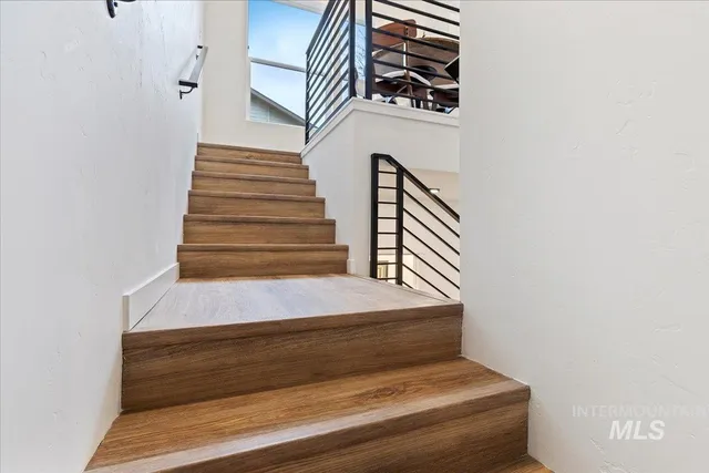 $625,000 | 2013 South Makar Lane, Boise, ID 83706