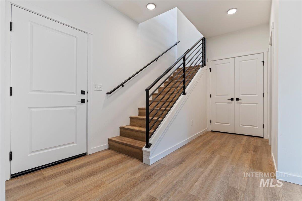 2013 South Makar Lane Boise, ID 83706 - Photo 33 of 43