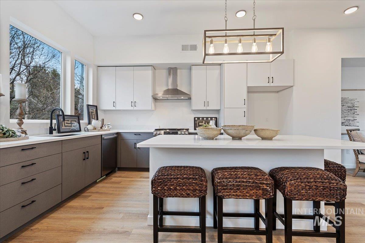 2013 South Makar Lane Boise, ID 83706 - Photo 6 of 43