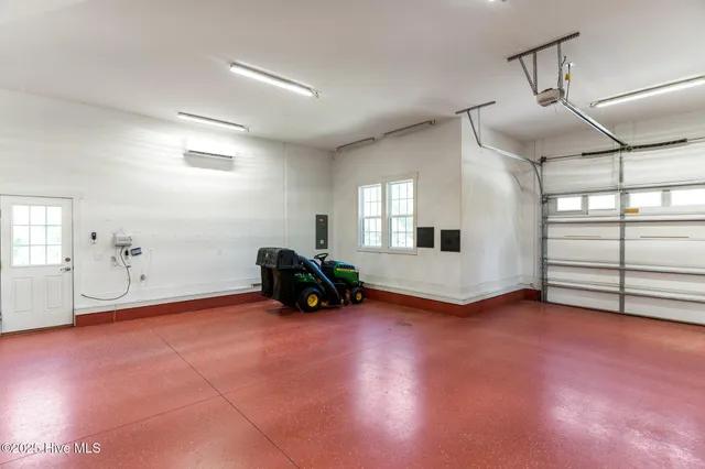 $890,000 | 3706 Friendly Orange Court Northeast, Leland, NC 28451