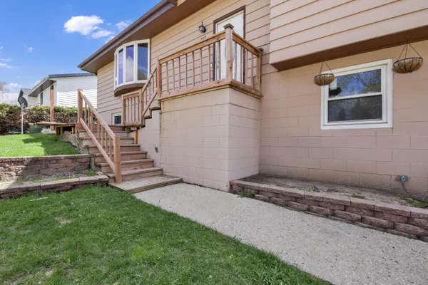 $355,000 | 1513 Roosevelt Drive North, West Bend, WI 53090