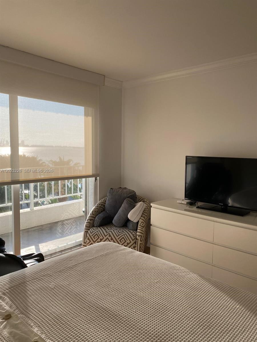 200 Southeast 15th Road, Unit 7G Miami, FL 33129 - Photo 6 of 27