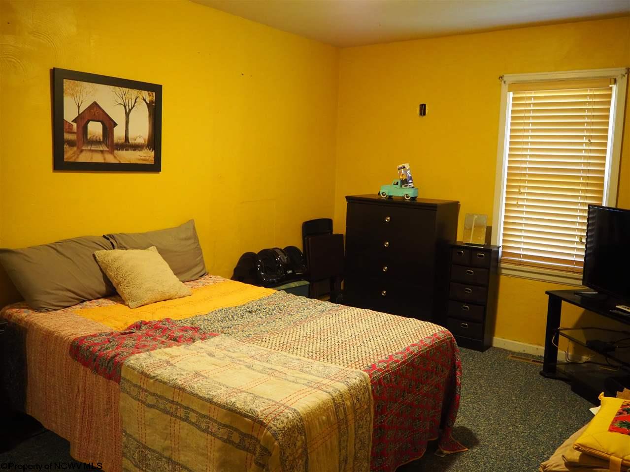 1983 Flinderation Road Salem, WV 26426 - Photo 10 of 21 Gallery Image 10