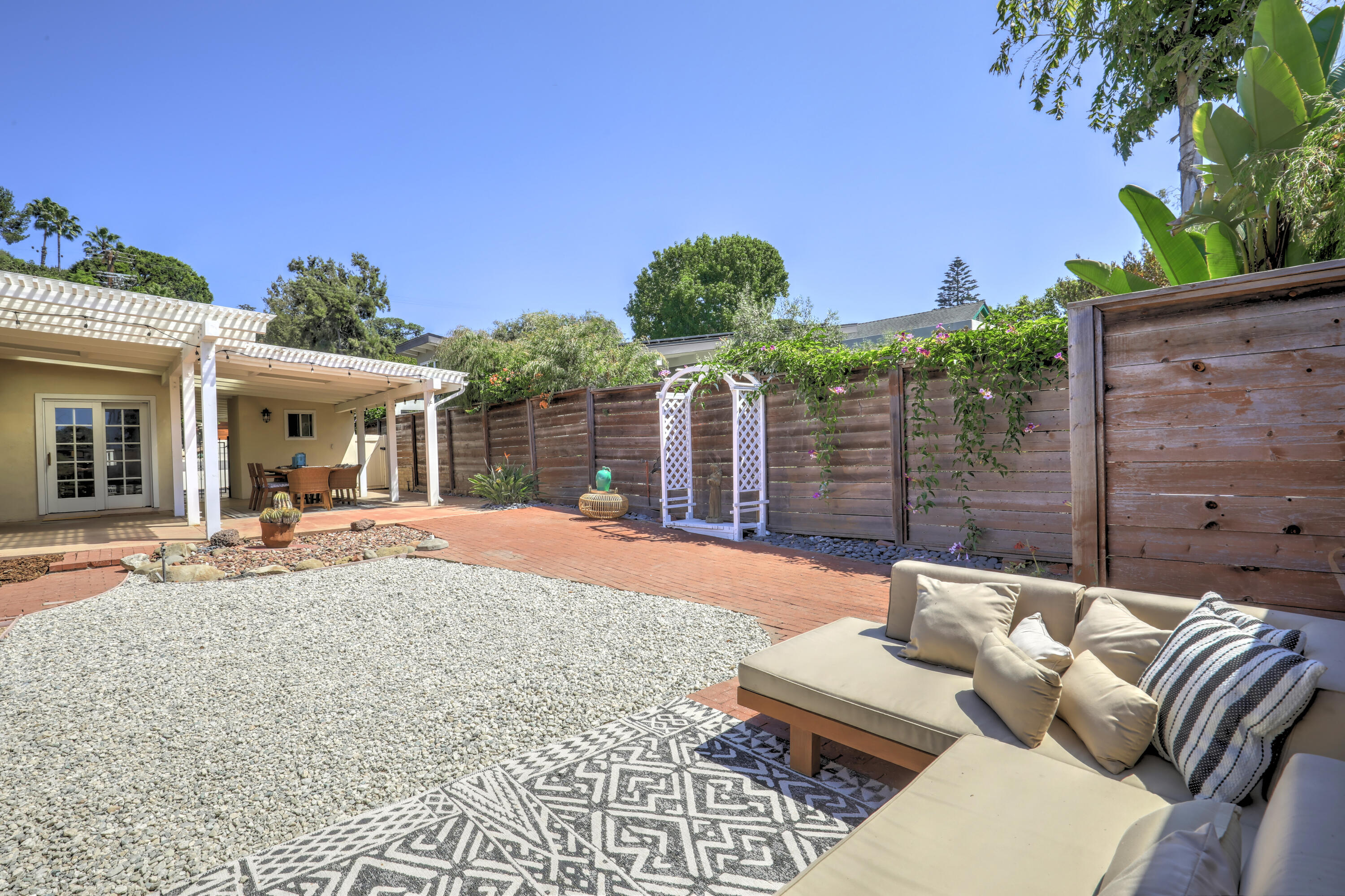 448 Fellowship Road Santa Barbara, CA 93109 - Photo 24 of 33 Back yard