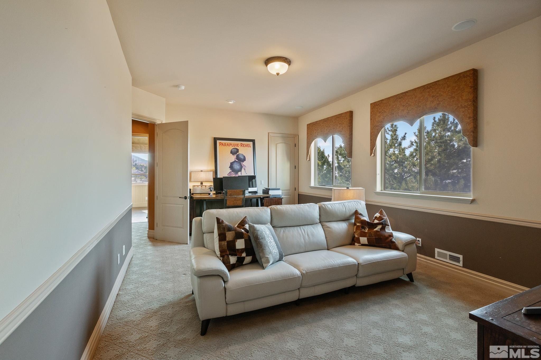 4885 Mountainshyre Road Reno, NV 89519 - Photo 28 of 39 a living room with furniture and a window
