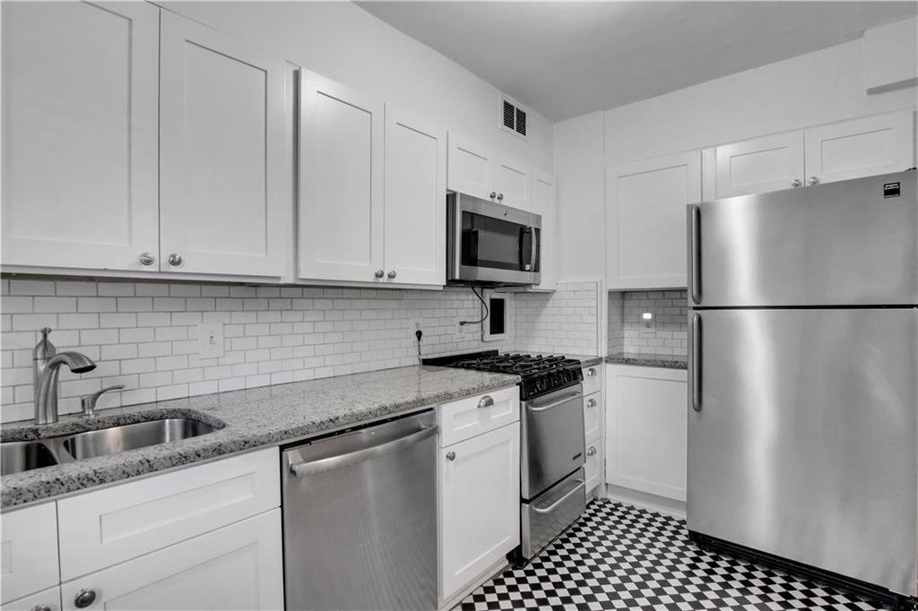 1174 Briarcliff Road Northeast, Unit 1 Atlanta, GA 30306 - Photo 12 of 24