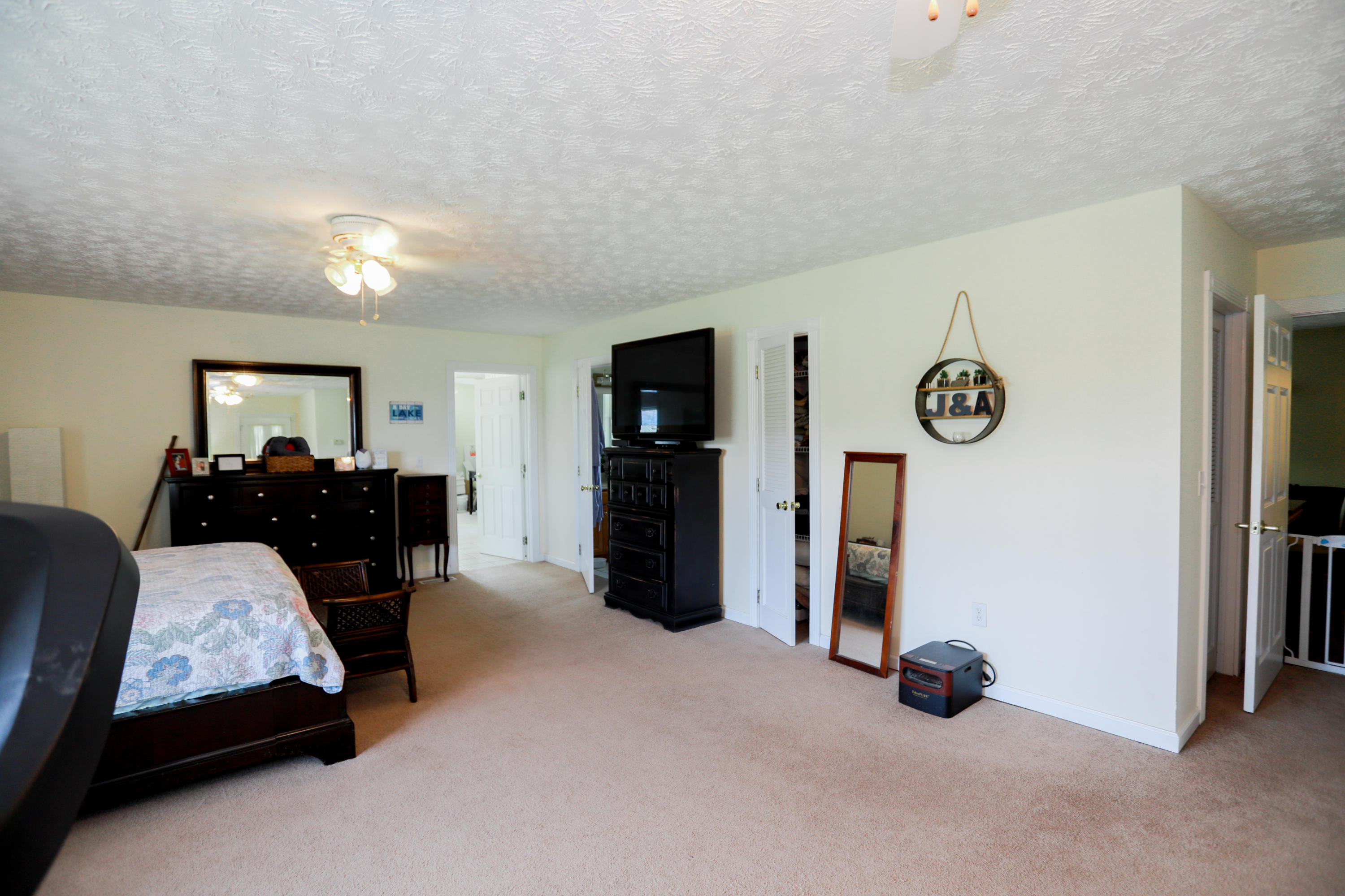 450 Cross Valley Road La Follette, TN 37766 - Photo 24 of 40 5R9A5962