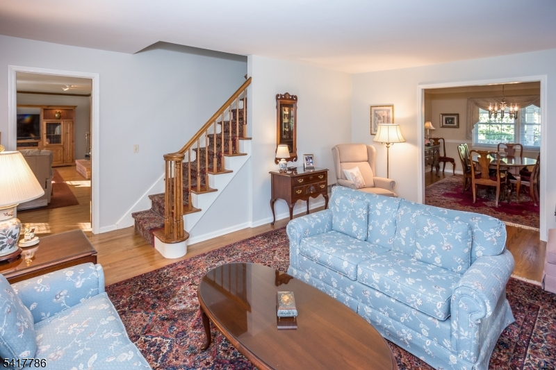 10 Torlish Gate Raritan, NJ 08869 - Photo 12 of 40 a living room with furniture and wooden floor
