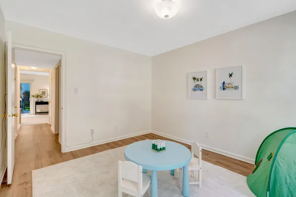 $824,888 | 6054 Burnside Landing Drive, Burke, VA 22015