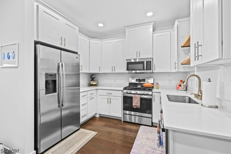 353 Main Street Little Falls, NJ 07424 - Photo 9 of 19