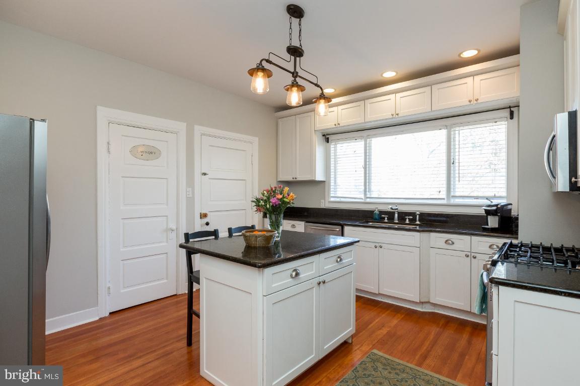 317 Woodlawn Road Baltimore, MD 21210 - Photo 18 of 47 Gallery Image 18