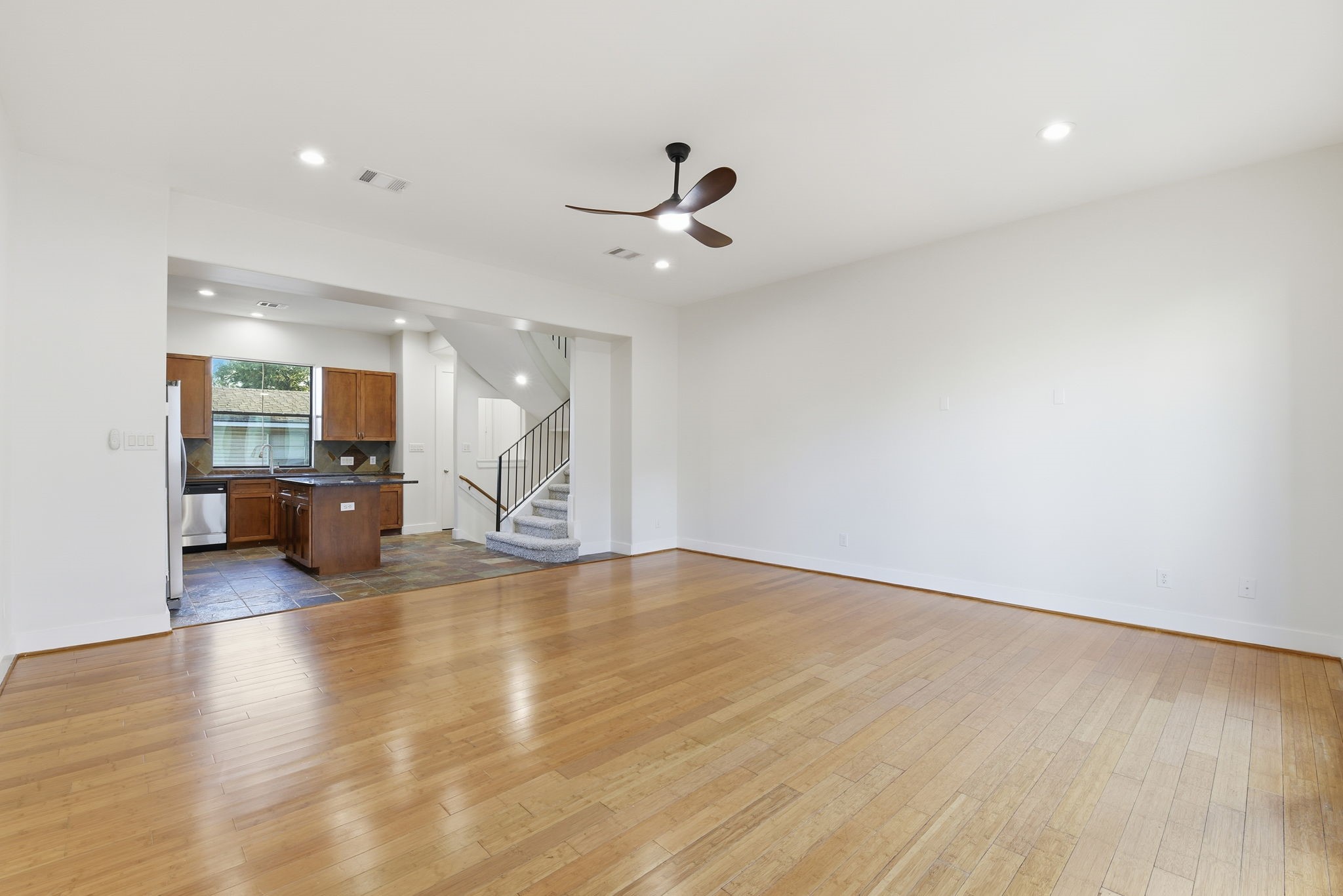 2028 Tuam Street Houston, TX 77004 - Photo 14 of 35
