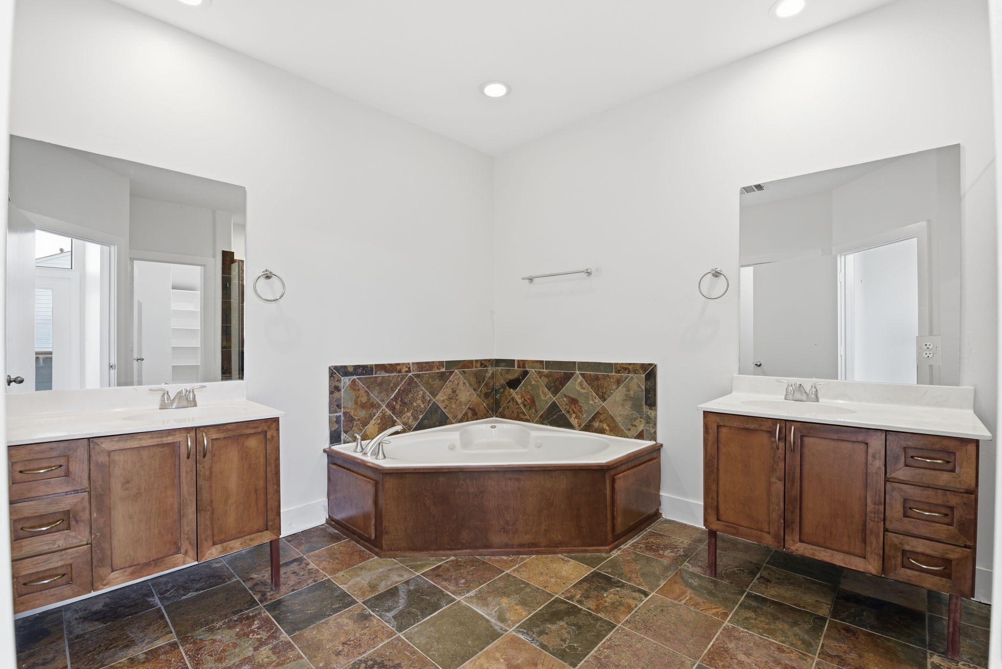 2028 Tuam Street Houston, TX 77004 - Photo 20 of 35