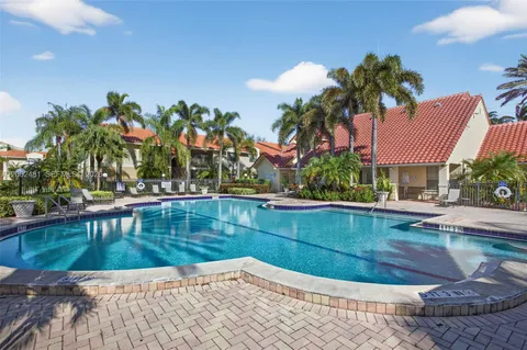 $215,000 | 1227 Southwest 46th Avenue, Unit 314, Pompano Beach, FL 33069