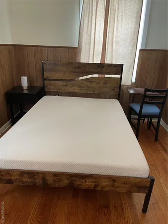 $2,200 | 196 Carson Avenue, Newburgh, NY 12550