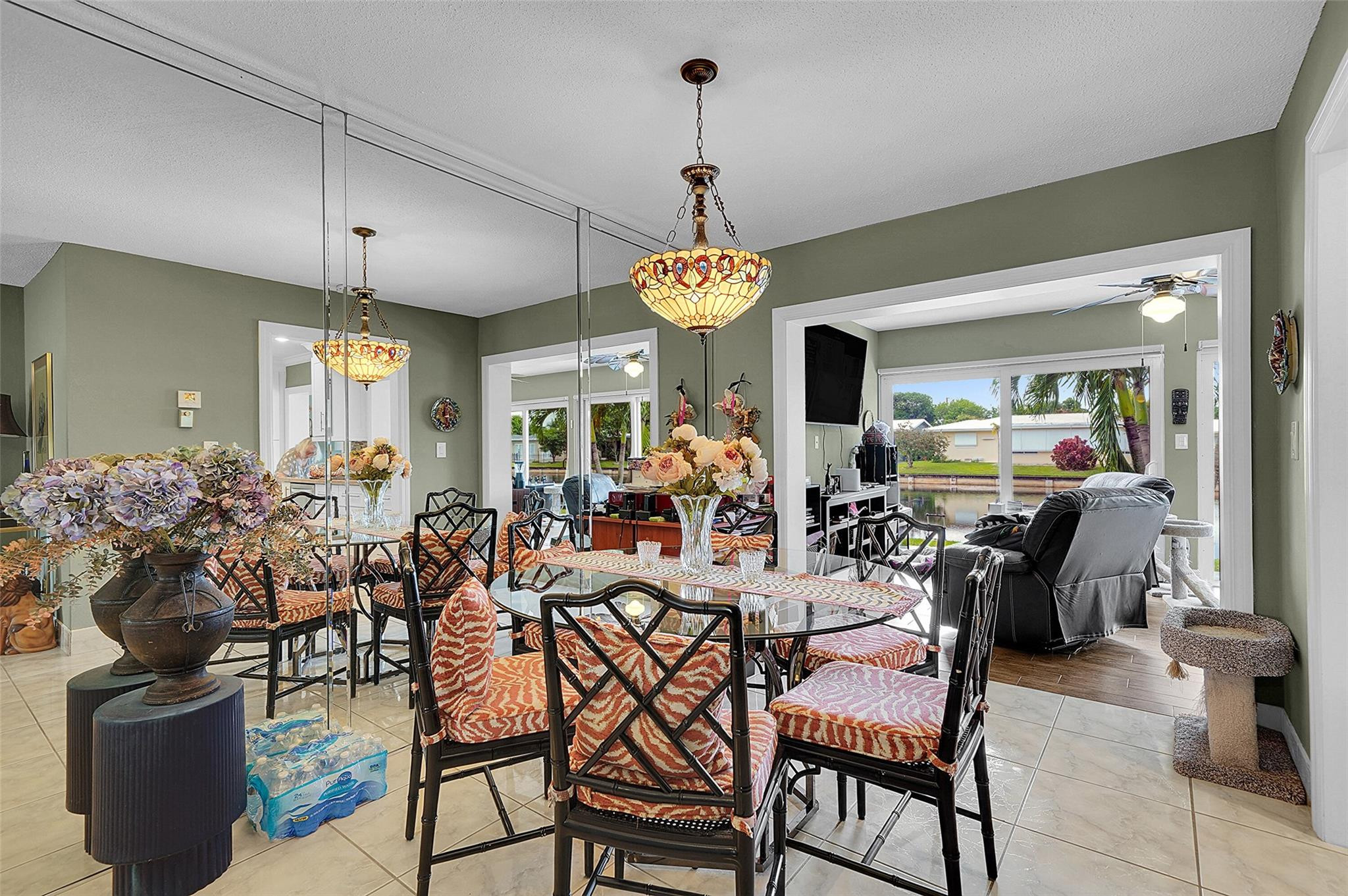 4600 Northwest 45th Street Tamarac, FL 33319 - Photo 6 of 15 Dining area with a water view