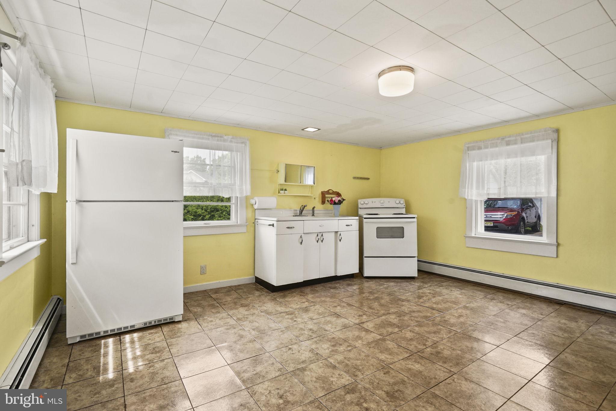 646 Ridge Road Monmouth Junction, NJ 08852 - Photo 9 of 47 Bright and airy kitchen space.