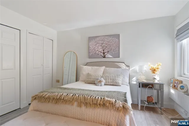 $644,000 | 476 Monmouth Street, Unit 203, Jersey City, NJ 07302