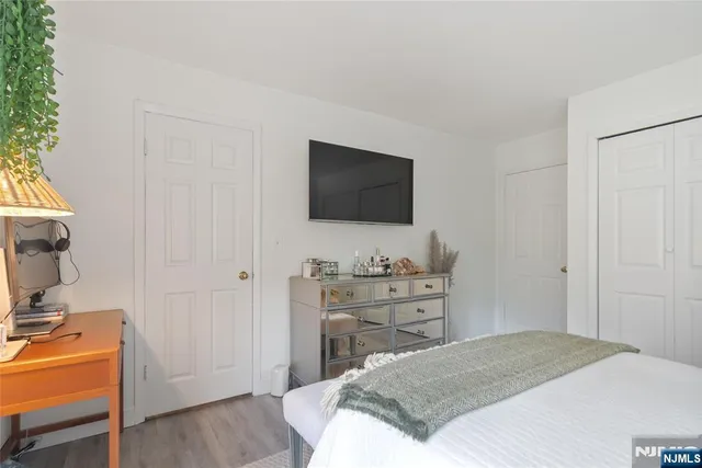 $644,000 | 476 Monmouth Street, Unit 203, Jersey City, NJ 07302