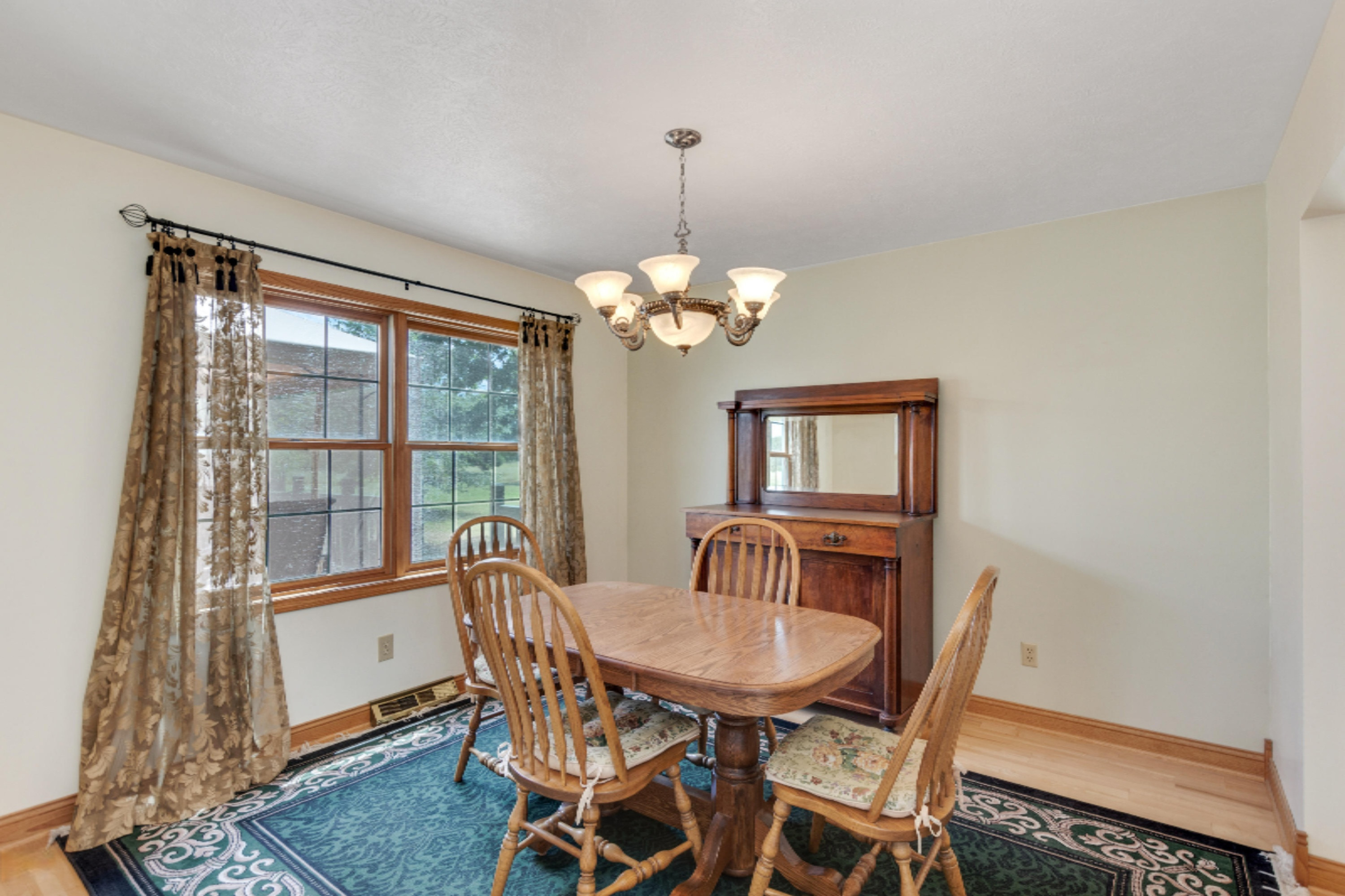 22775 Cutler Road Howard City, MI 49329 - Photo 9 of 63 Formal Dining