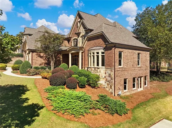 $1,050,000 | 2051 Skybrooke Court, Hoschton, GA 30548
