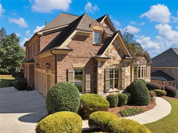 $1,050,000 | 2051 Skybrooke Court, Hoschton, GA 30548