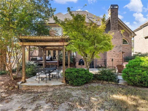 $1,050,000 | 2051 Skybrooke Court, Hoschton, GA 30548